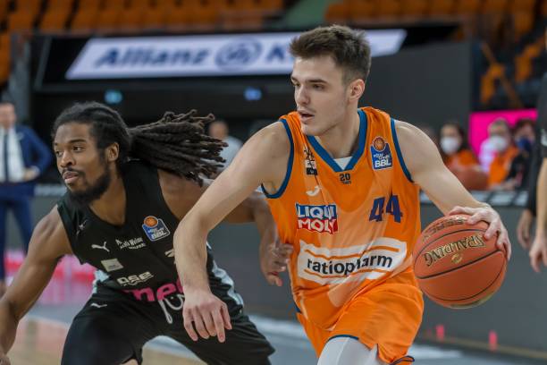 情绪控制得 情绪控制得