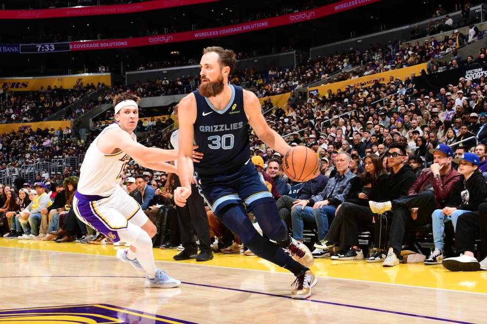 成功在群雄 成功在群雄